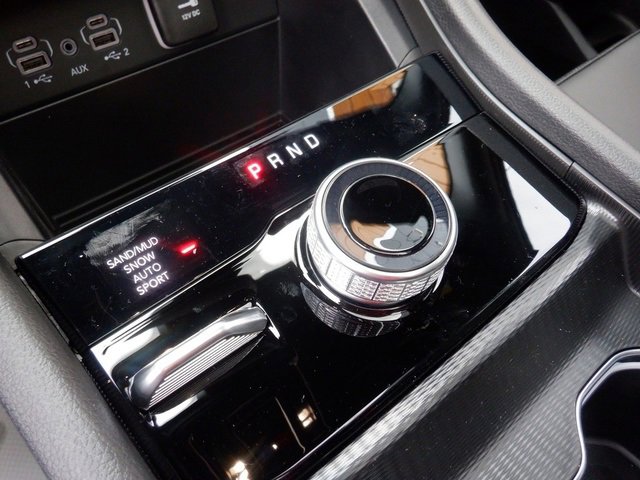 New 2025 Jeep Grand Cherokee Limited w/ Trailer Tow Package image 19