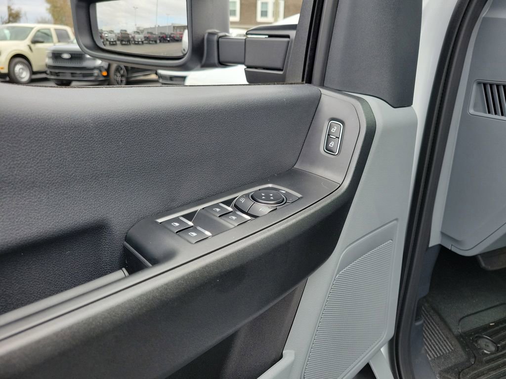 New 2026 Ford F250 XL w/ FX4 Off-Road Package image 19