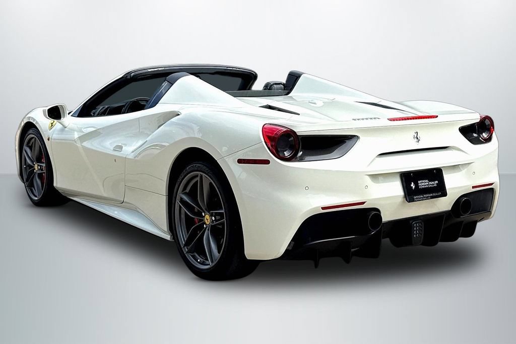 Used 2018 Ferrari 488 Spider RWD image 5