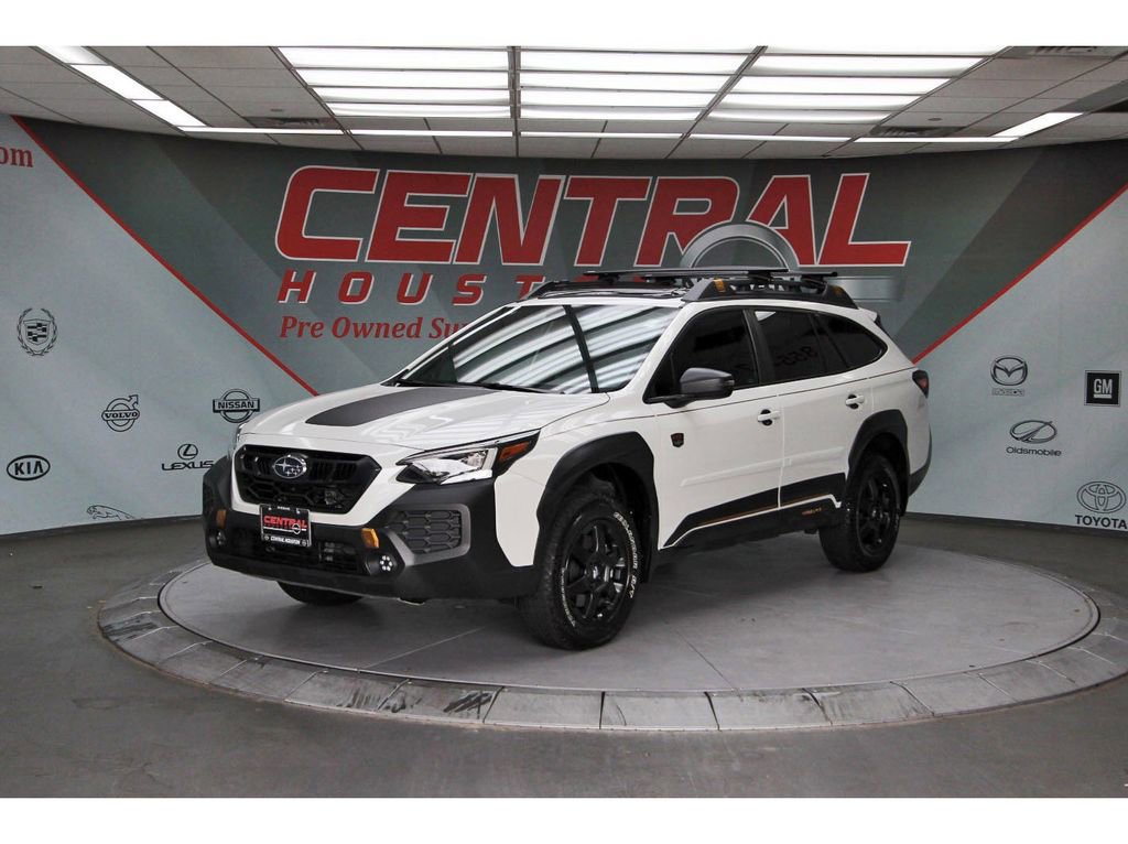 Used 2025 Subaru Outback Wilderness image 2