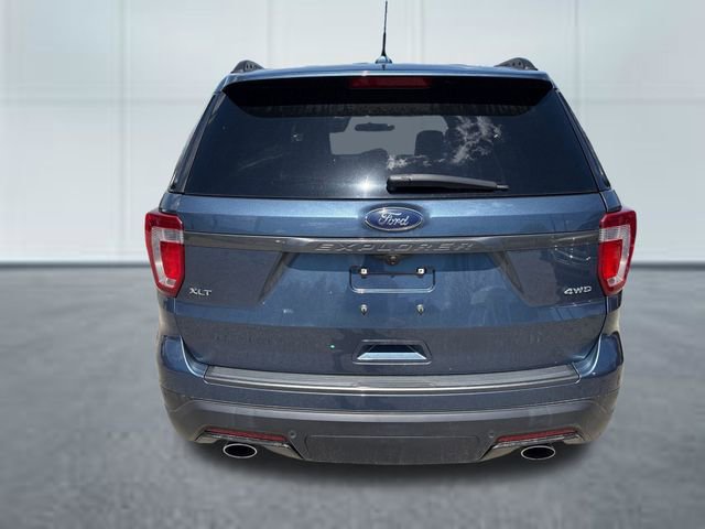 Used 2019 Ford Explorer XLT w/ XLT Sport Appearance Package AWD/4WD image 3