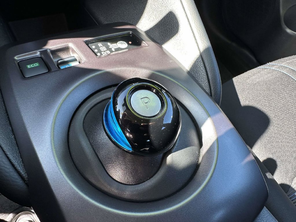 Certified 2023 Nissan Leaf S FWD image 21