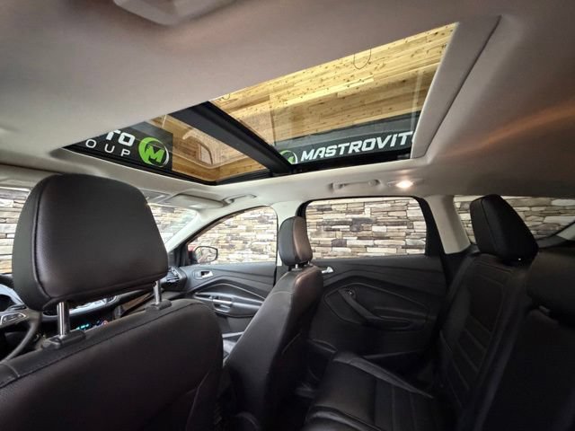 Used 2018 Ford Escape Titanium AWD/4WD image 30