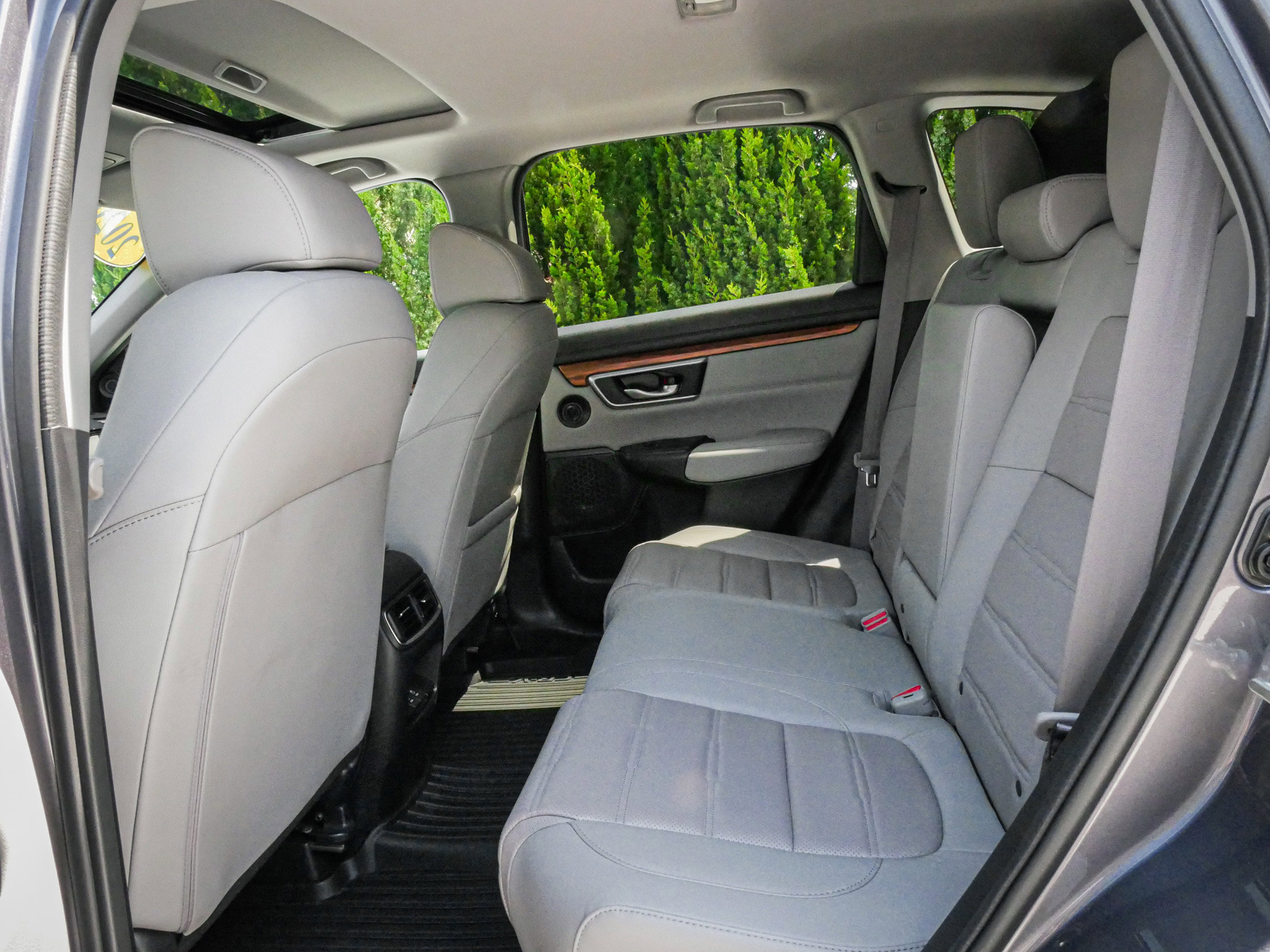 Used 2020 Honda CR-V Touring image 31