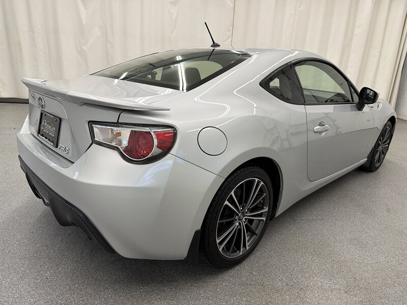 Used 2013 Scion FR-S RWD image 5