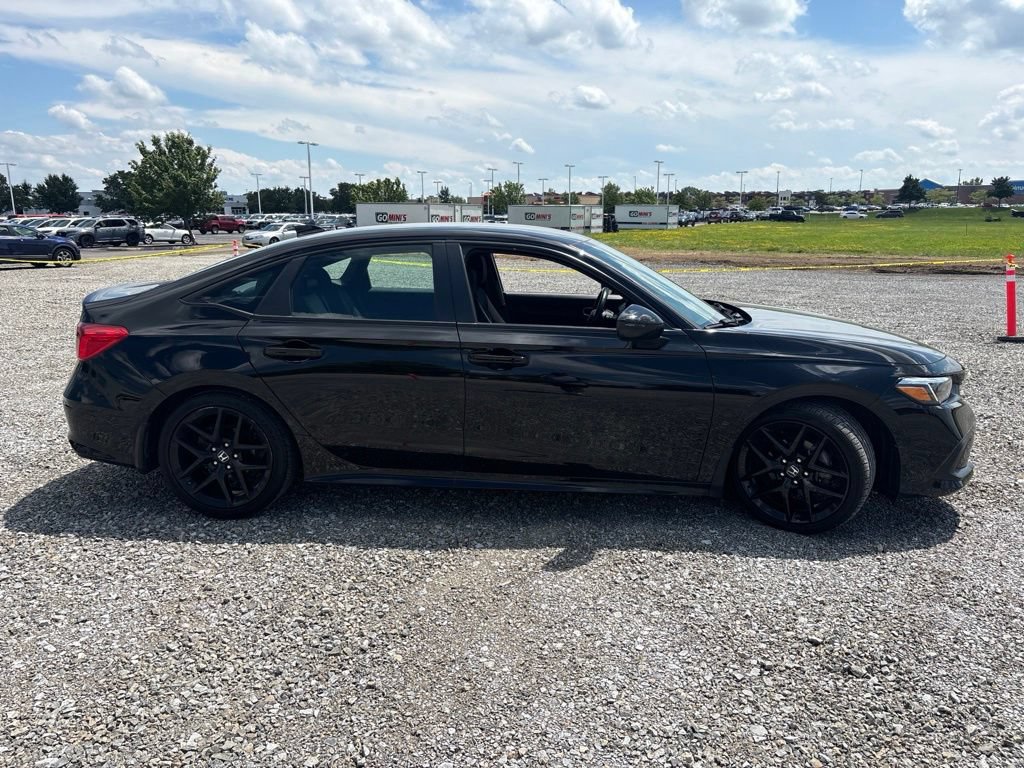 Used 2023 Honda Civic Sport image 10