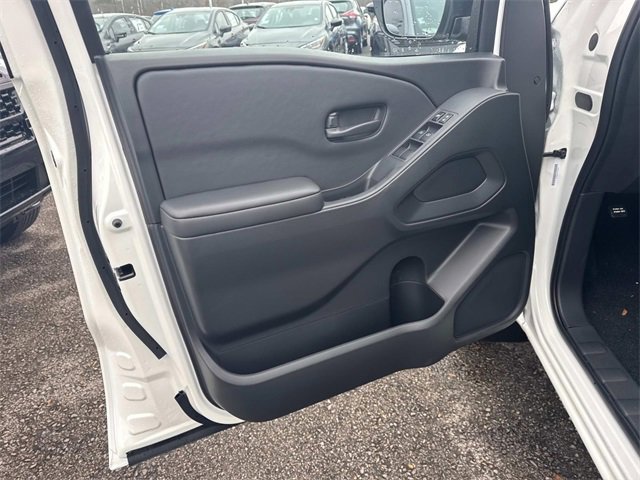 New 2026 Nissan Frontier S image 19