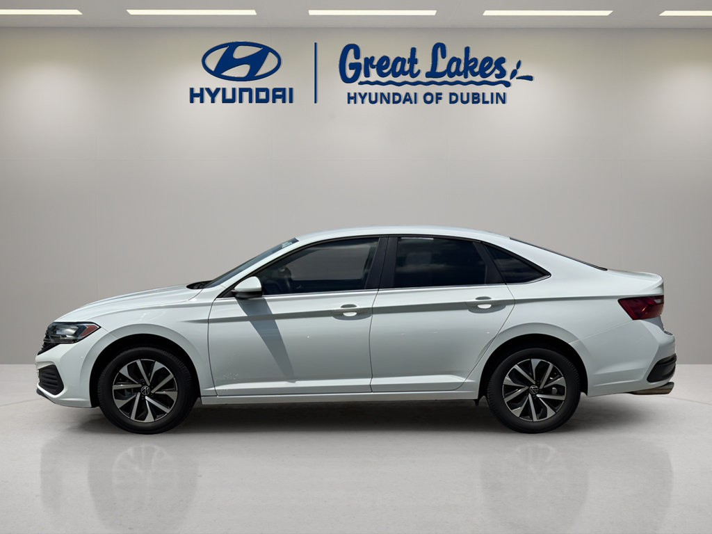 Used 2022 Volkswagen Jetta S FWD image 2