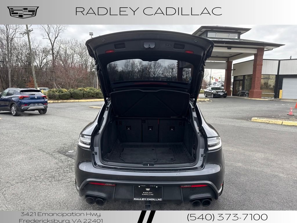 Used 2023 Porsche Macan GTS image 12