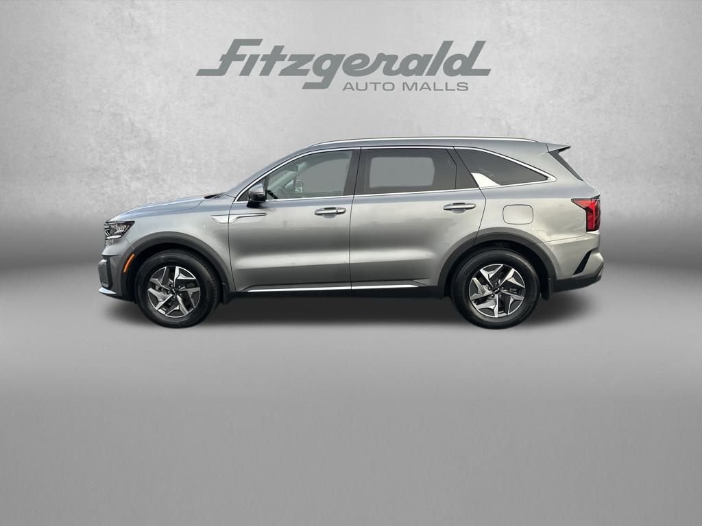 Used 2022 Kia Sorento S image 4