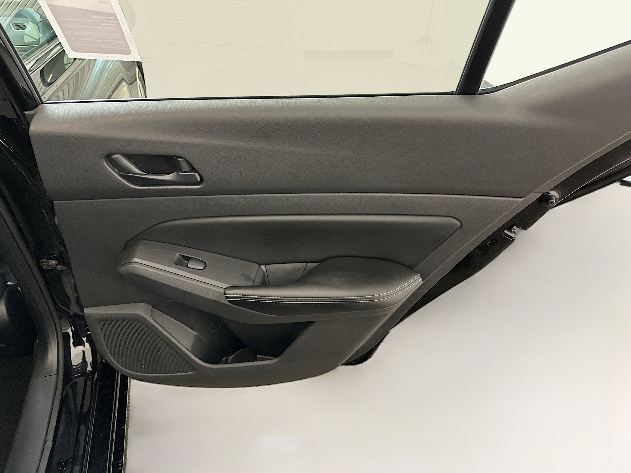 Used 2024 Nissan Altima 2.5 SV image 30