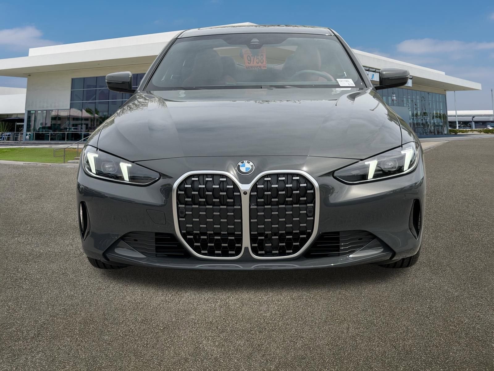 New 2026 BMW 430i Coupe RWD image 3