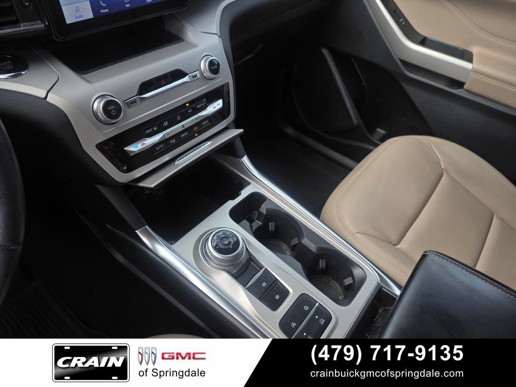 Used 2023 Ford Explorer XLT w/ Equipment Group 202A RWD image 20