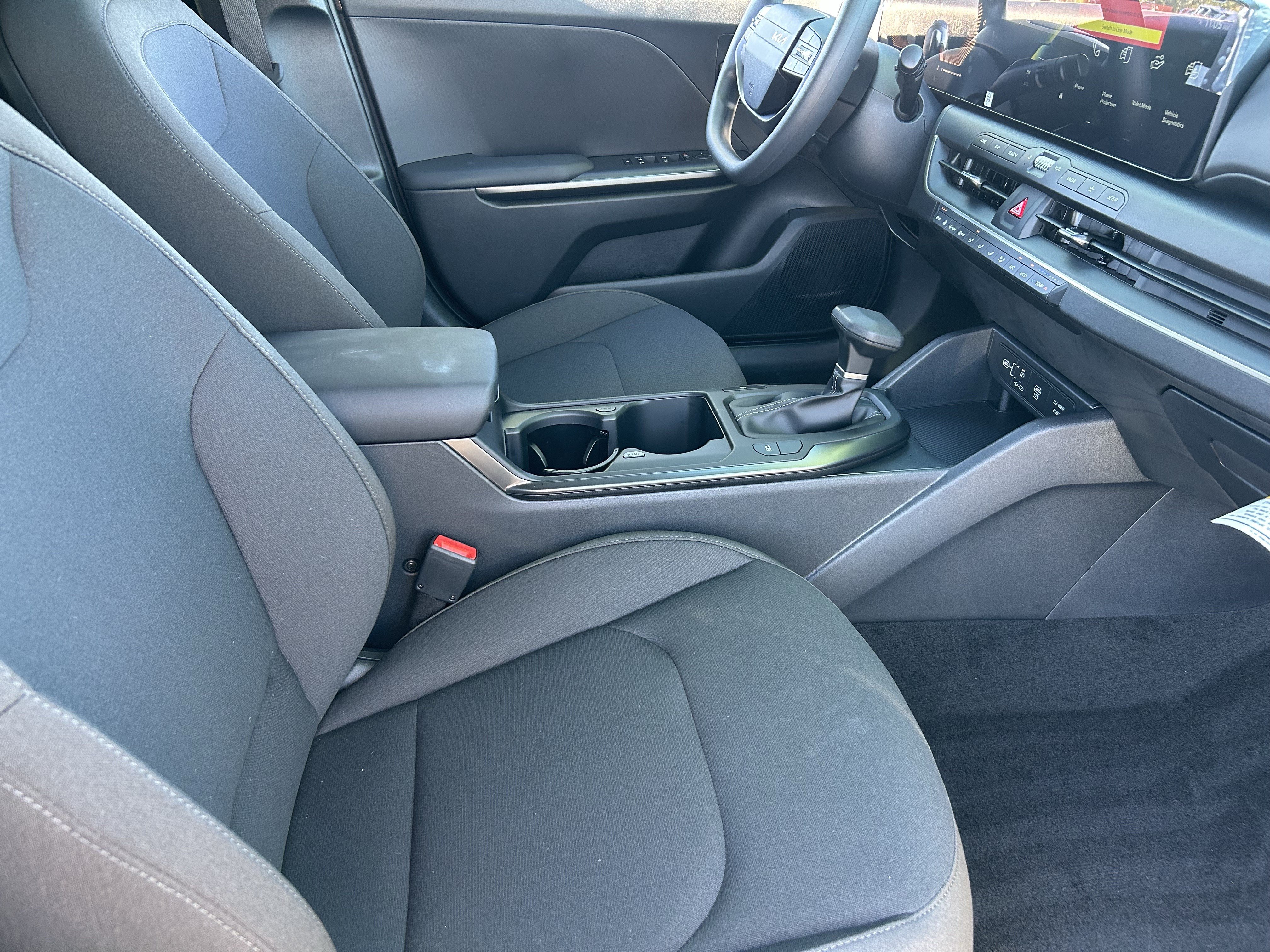 New 2026 Kia K4 FWD image 11