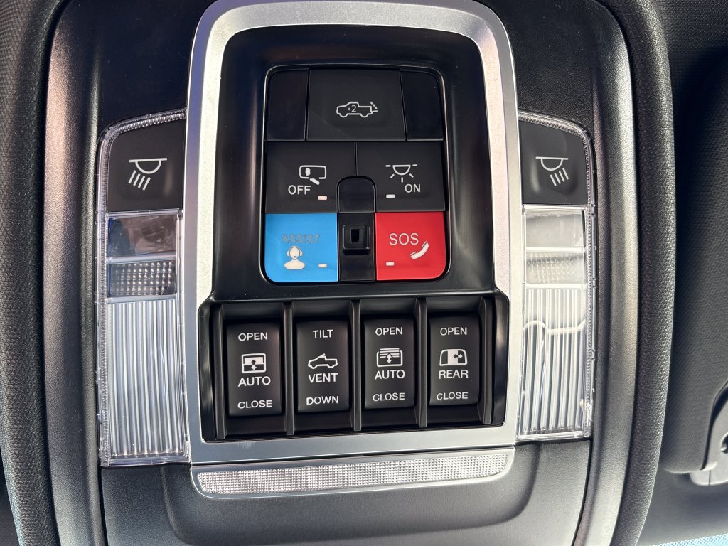 New 2026 RAM 1500 Laramie w/ Night Edition AWD/4WD image 43