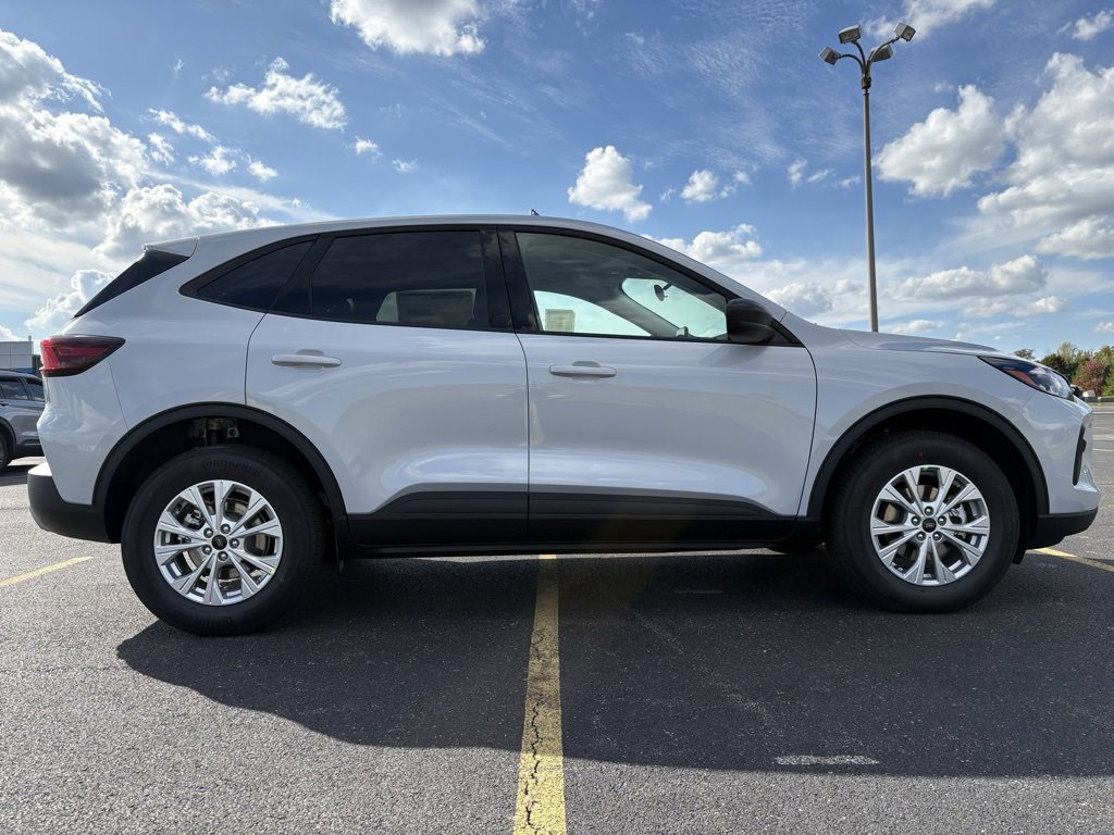 New 2026 Ford Escape Active image 5