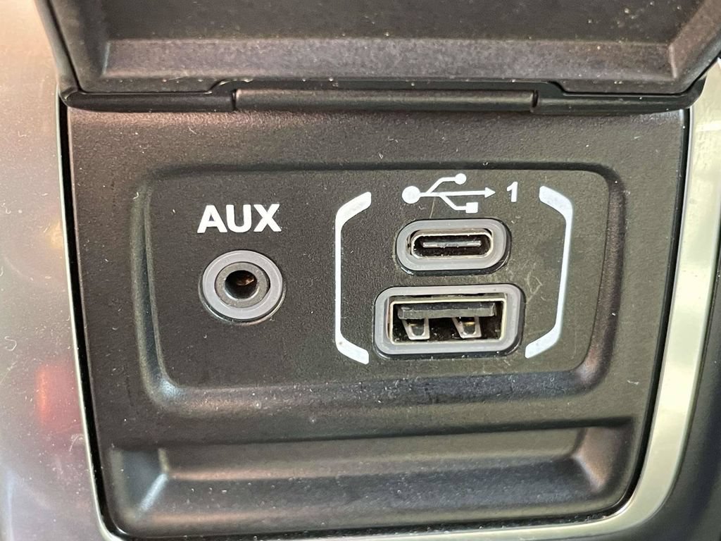 Used 2021 Jeep Wrangler Sport AWD/4WD image 21