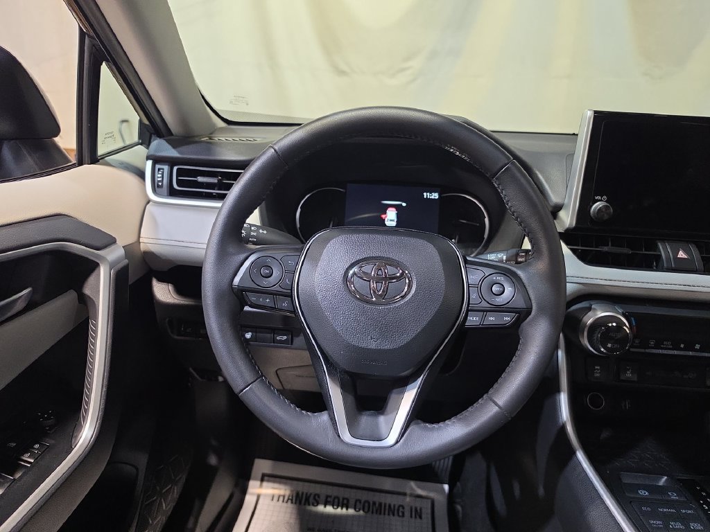 Used 2025 Toyota RAV4 XLE w/ Convenience Package AWD/4WD image 11