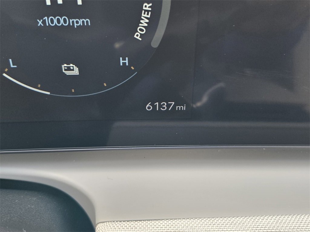 Certified 2025 Hyundai Tucson Limited image 28