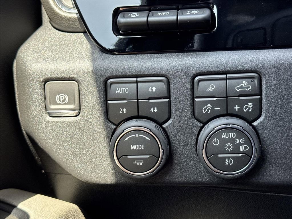 New 2026 Chevrolet Silverado 2500 ZR2 w/ ZR2 Bison Edition AWD/4WD image 18