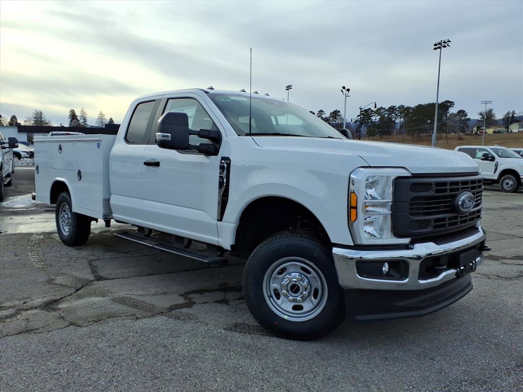 New 2026 Ford F250 XL w/ XL Driver Assist Package image 3