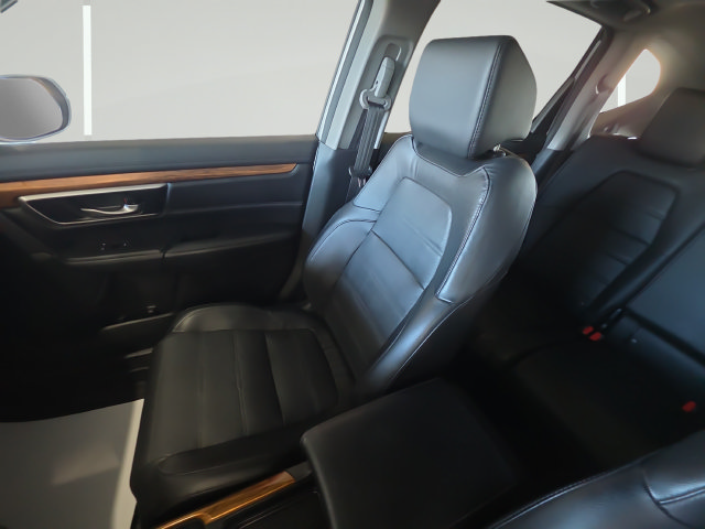 Used 2020 Honda CR-V Touring image 22