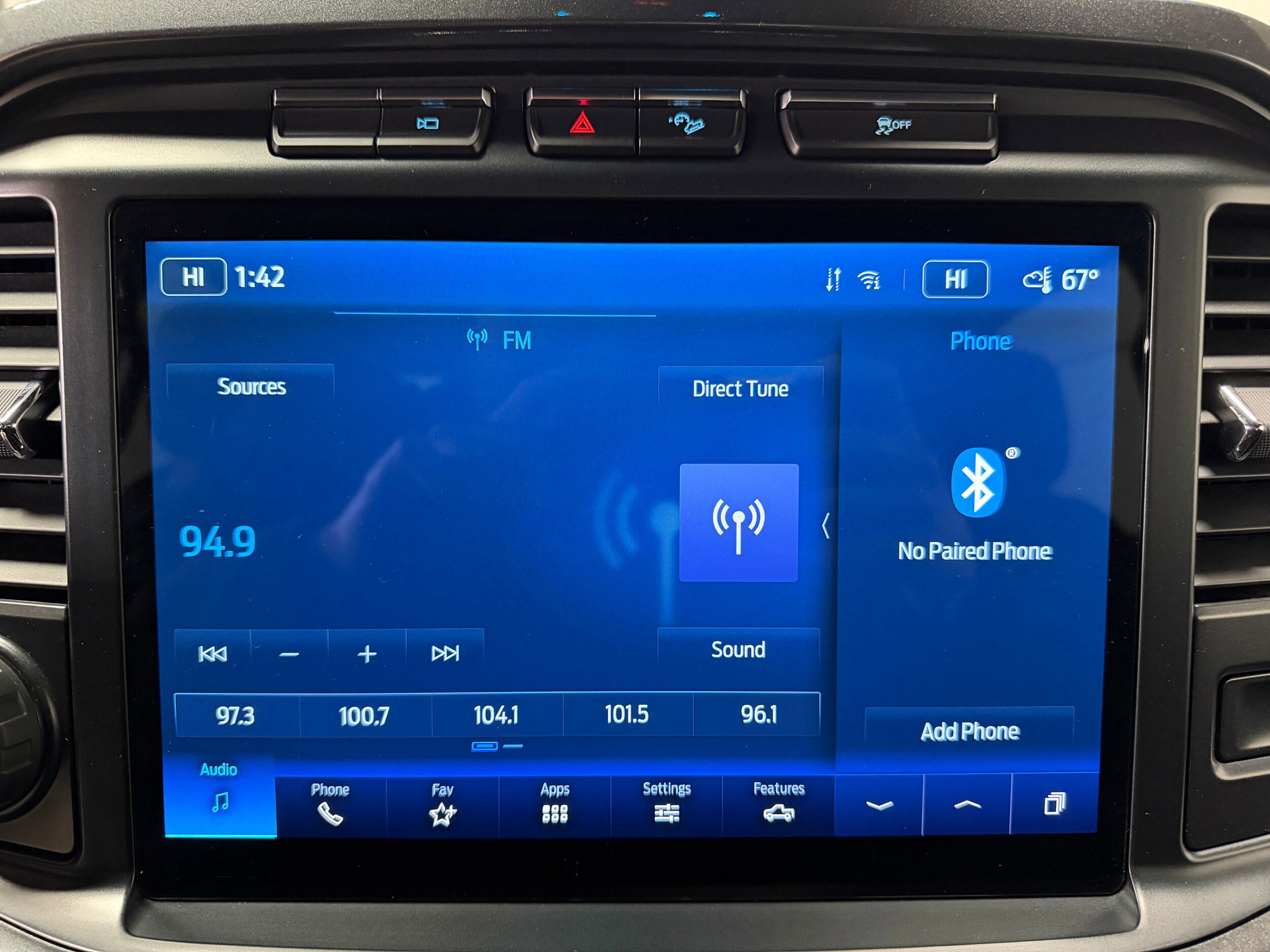 Certified 2022 Ford F150 XLT w/ Equipment Group 302A High image 22