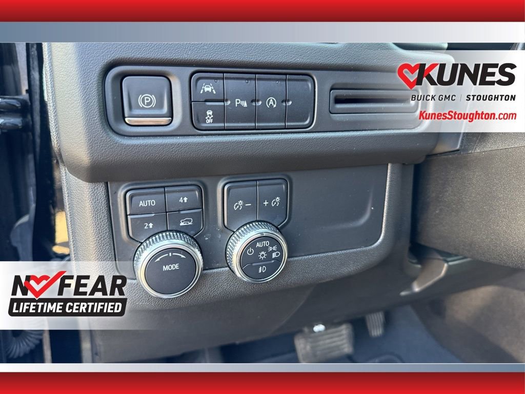 Used 2023 GMC Yukon SLT image 23