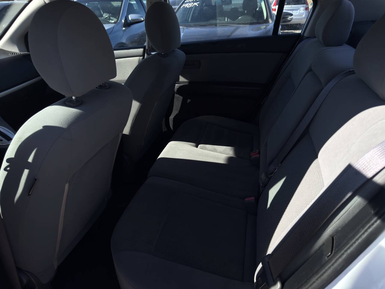 Used 2010 Nissan Sentra 2.0 FWD image 11