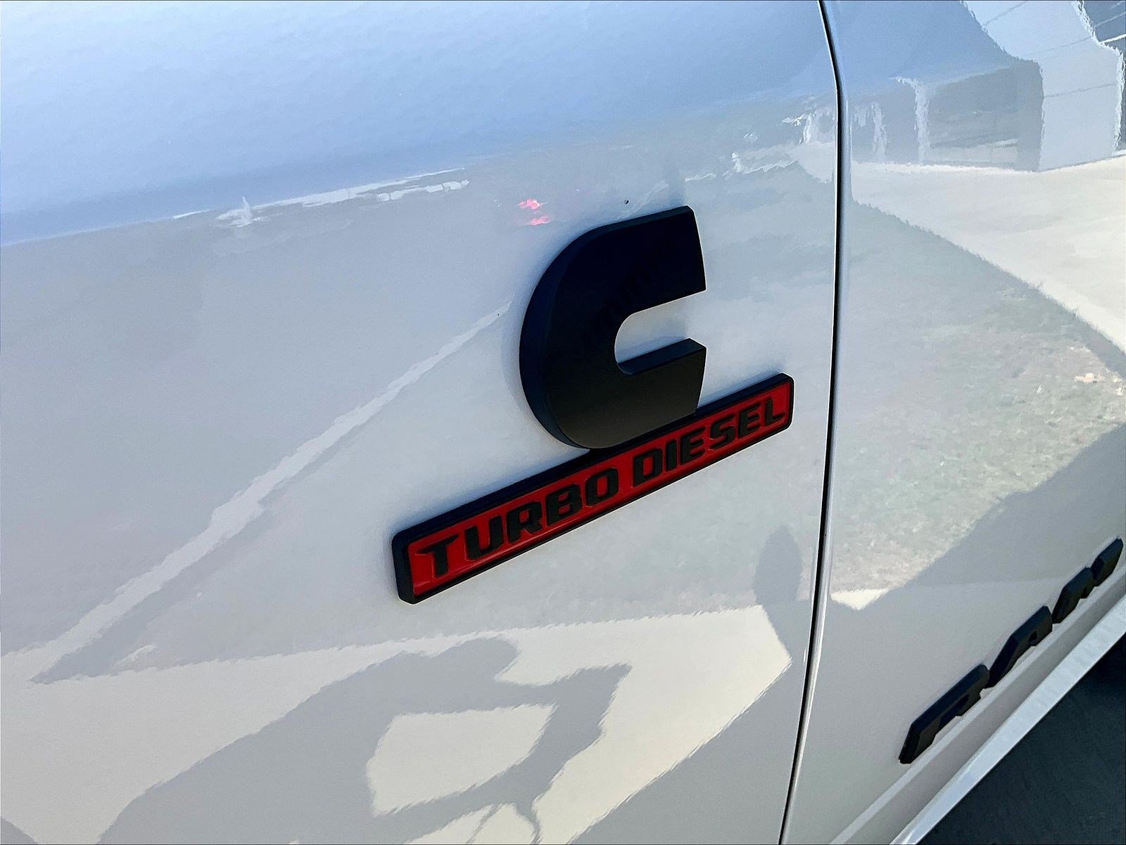 New 2027 RAM 3500 Laramie AWD/4WD image 10