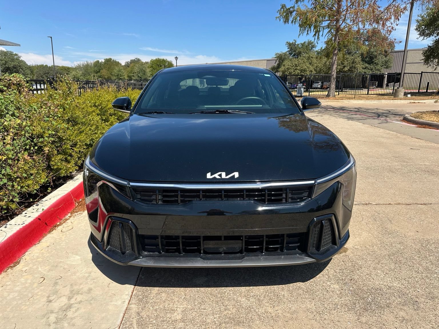 Used 2025 Kia K4 GT-Line FWD image 2