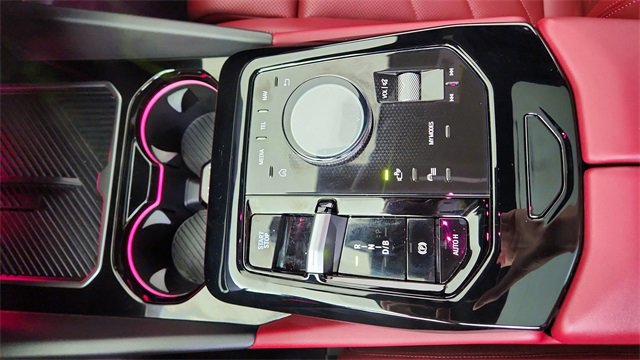 Used 2024 BMW i5 eDrive40i w/ Premium Package image 49