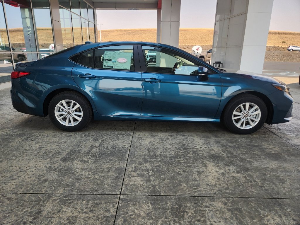 New 2026 Toyota Camry LE w/ Convenience Package AWD/4WD image 10