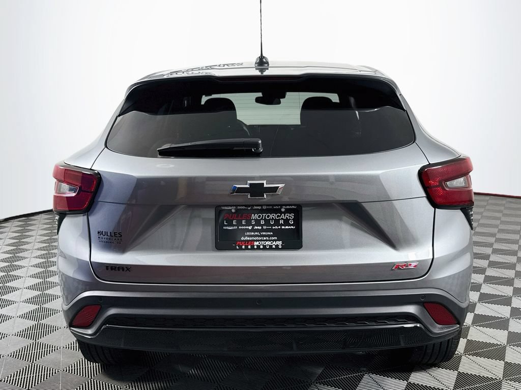 Used 2026 Chevrolet Trax RS w/ Driver Confidence Package FWD image 6