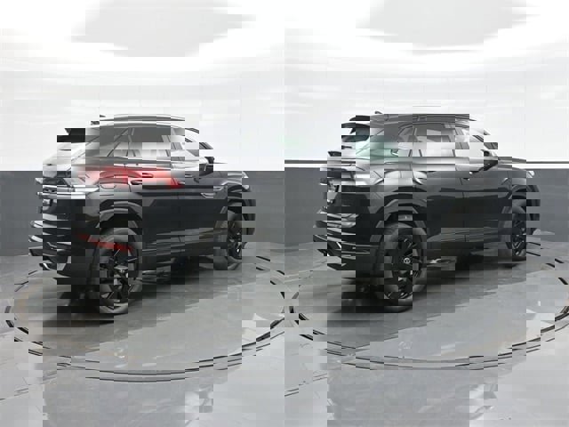 New 2026 Volkswagen Atlas Cross Sport SE image 7