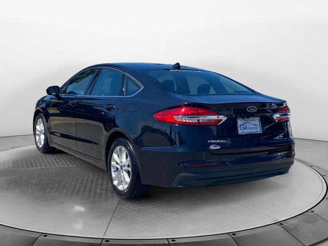 Used 2019 Ford Fusion SE FWD image 3