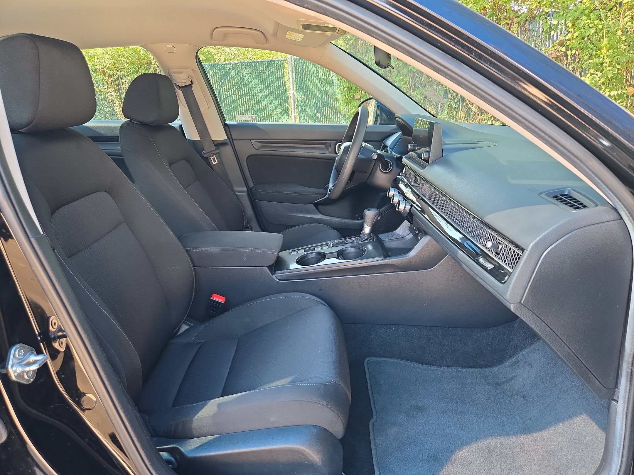 Certified 2025 Honda Civic LX image 27