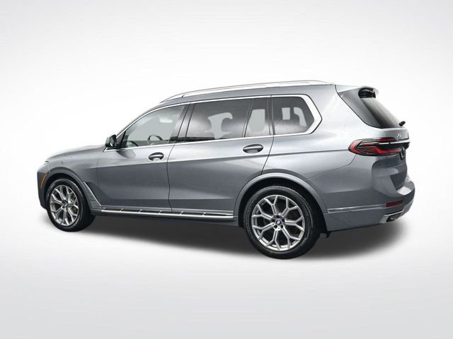 Used 2024 BMW X7 xDrive40i image 6