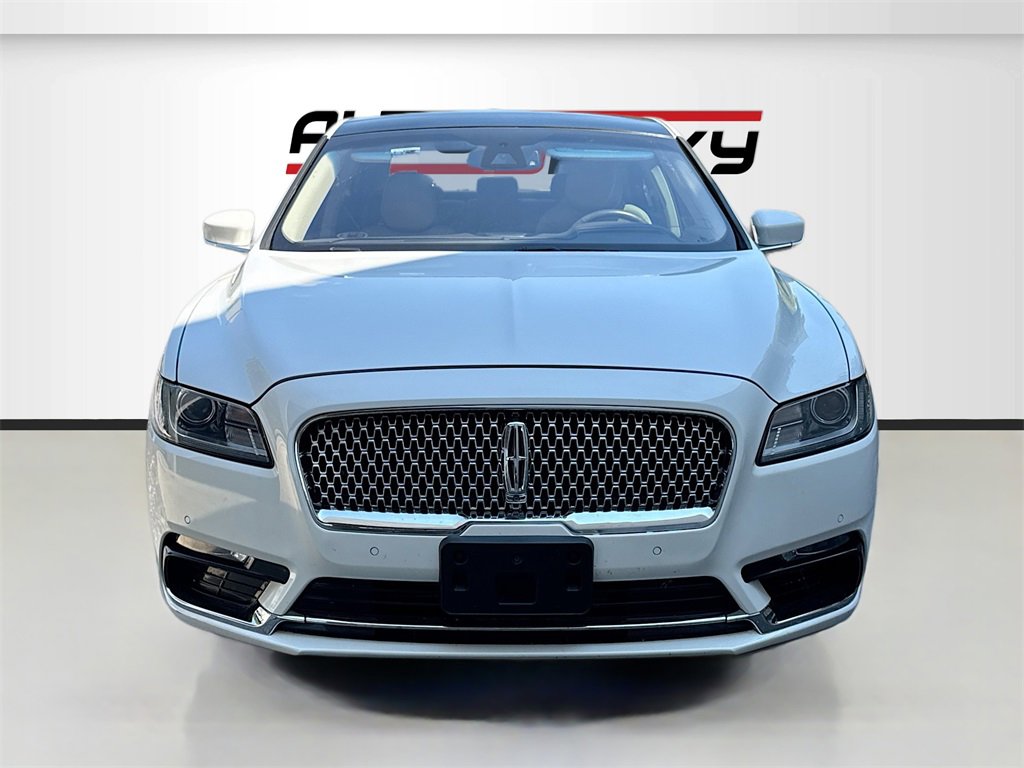 Used 2020 Lincoln Continental Reserve image 2