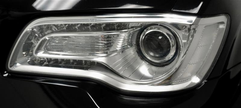 Used 2016 Chrysler 300 Limited w/ Driver Convenience Group image 35