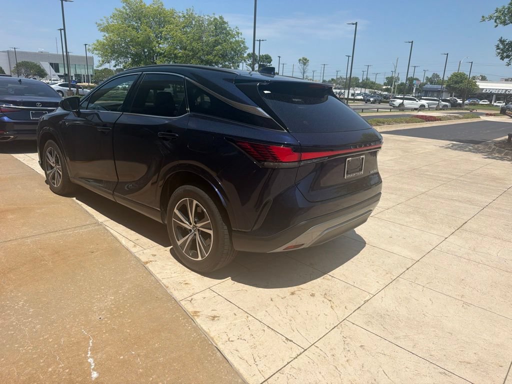 Certified 2025 Lexus RX 350 Premium w/ Accessory Package (Z1) FWD image 4