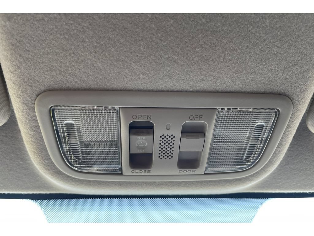 Used 2015 Honda Fit EX image 25
