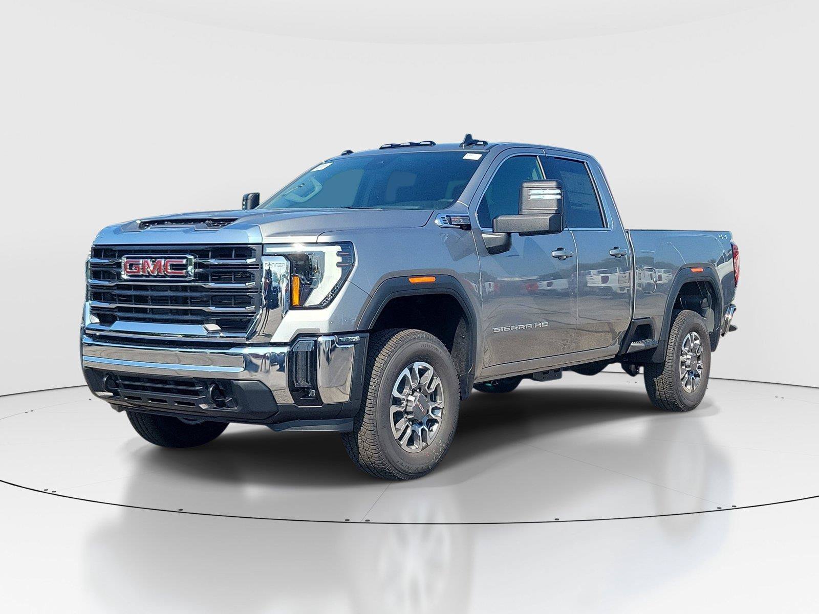 New 2026 GMC Sierra 2500 SLE w/ SLE Value Package; AWD/4WD image 2