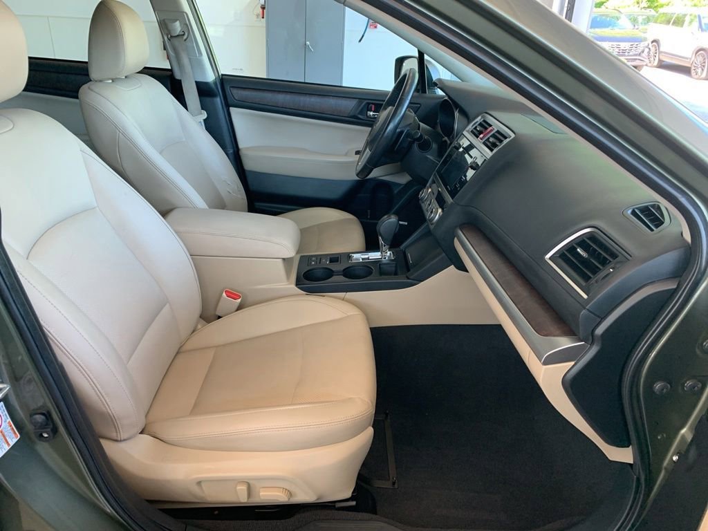 Used 2017 Subaru Outback 2.5i Limited AWD/4WD image 20