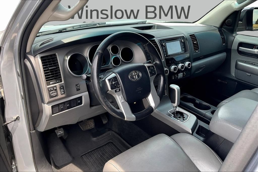 Used 2014 Toyota Sequoia Limited AWD/4WD image 17