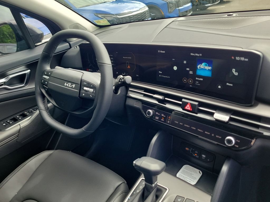 New 2026 Kia Sportage SX FWD image 8
