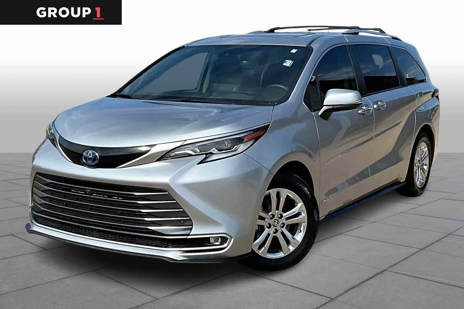 Used 2021 Toyota Sienna Platinum