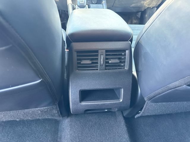 Used 2024 Mitsubishi Outlander SE FWD image 14