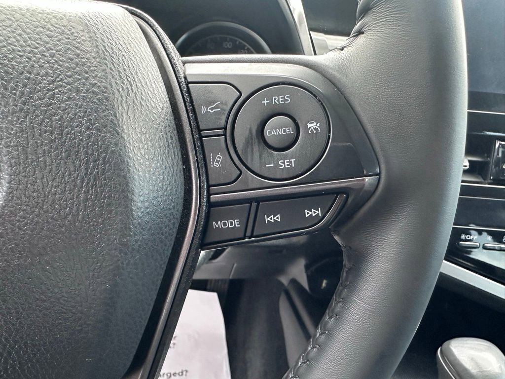 Used 2024 Toyota Camry SE FWD image 15