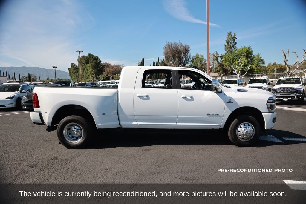 Used 2025 RAM 3500 Laramie w/ Max Tow Package image 7